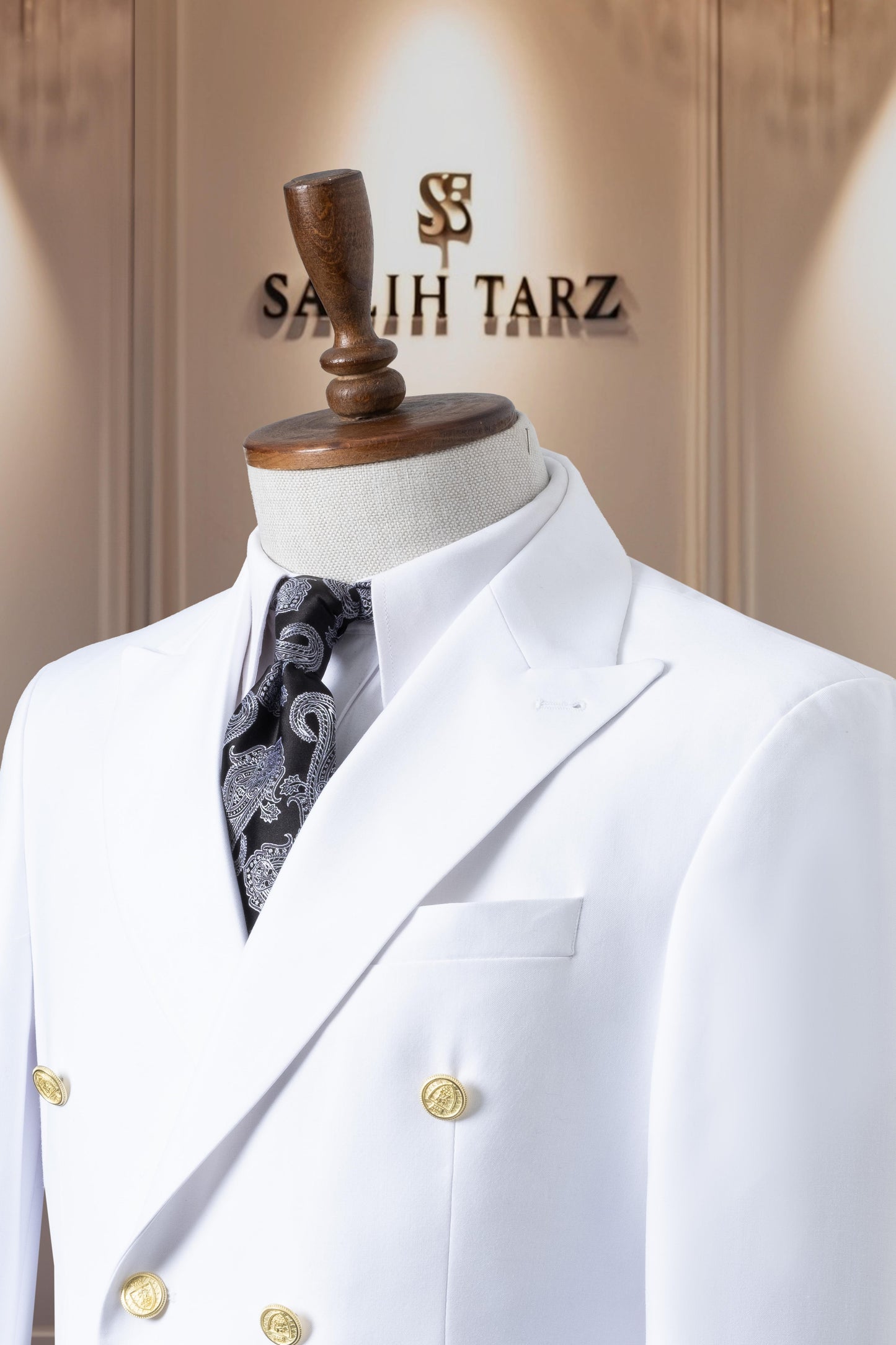Suit Italian Cut Double Breasted White SD41066
