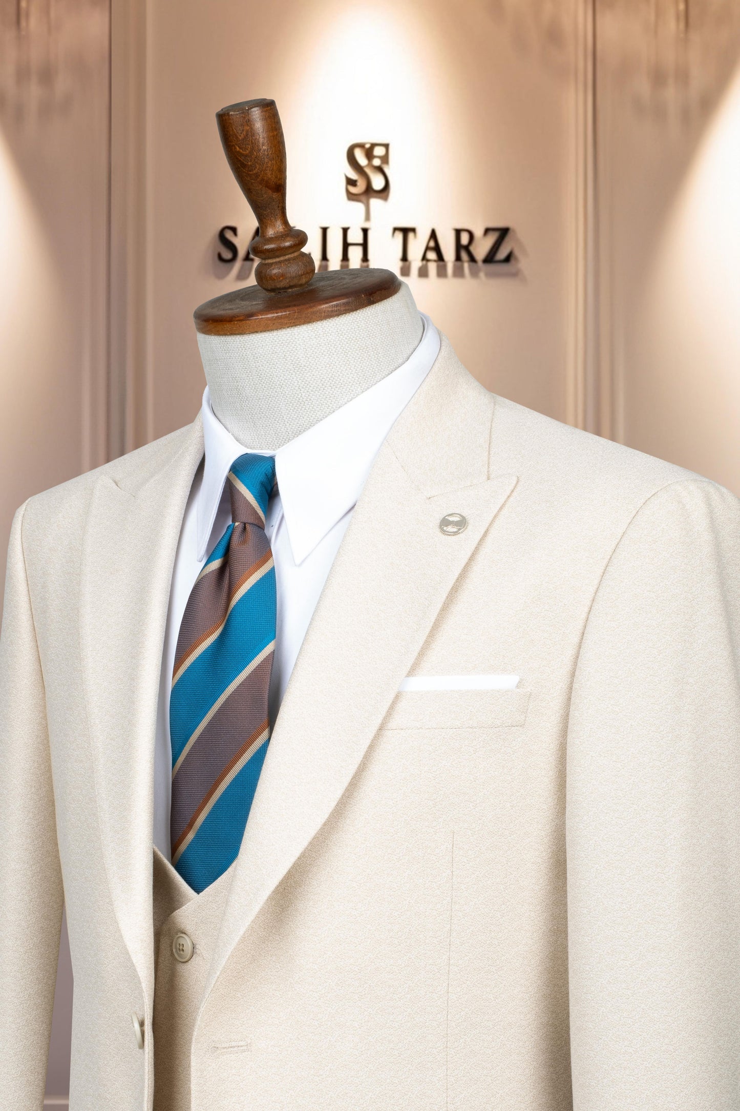 Suit Italian Cut with Vest SlimFit Cream SD42112