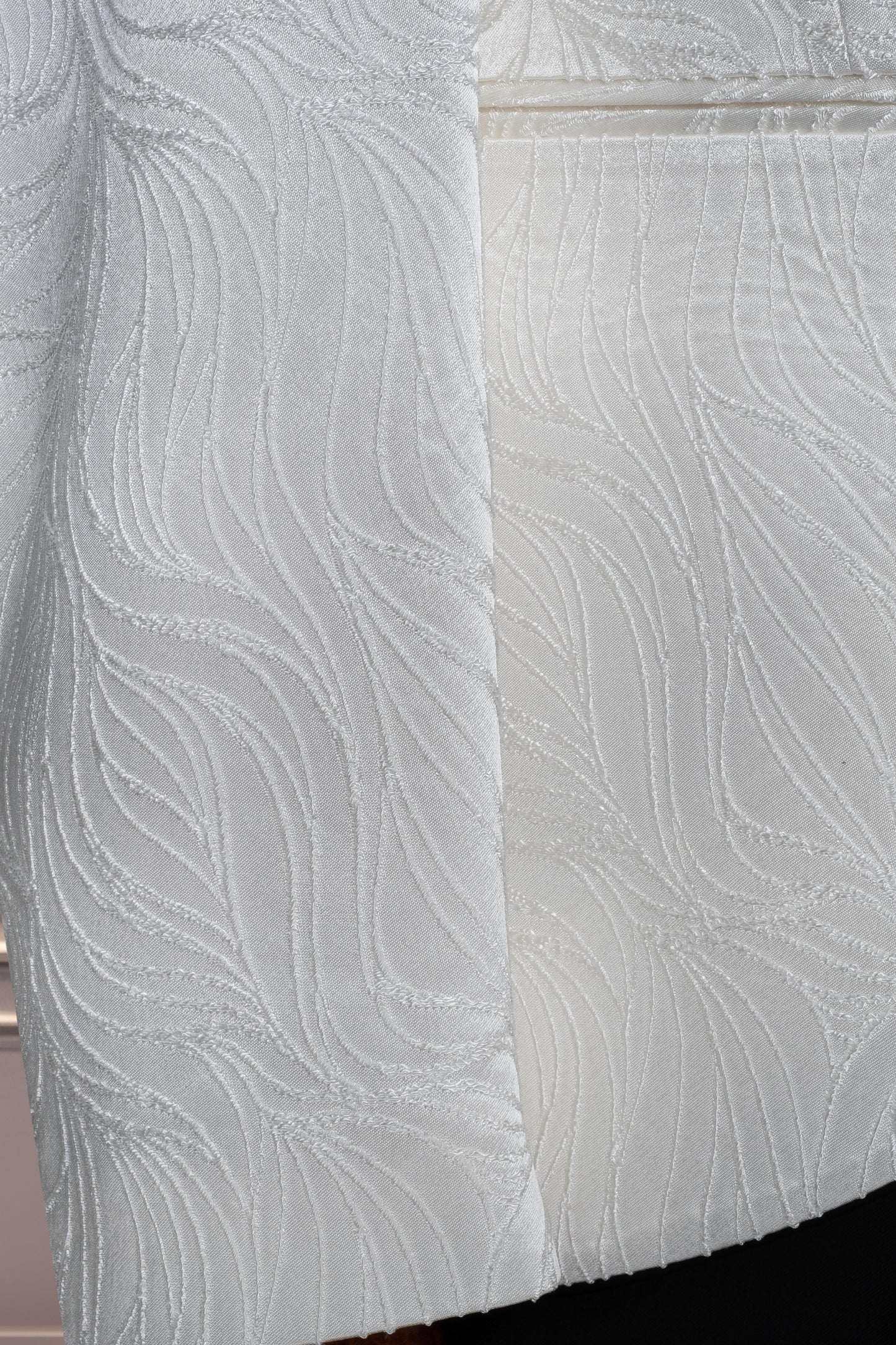 Groom's Suit Italian Cut Slim Fit Patterned White SD41094