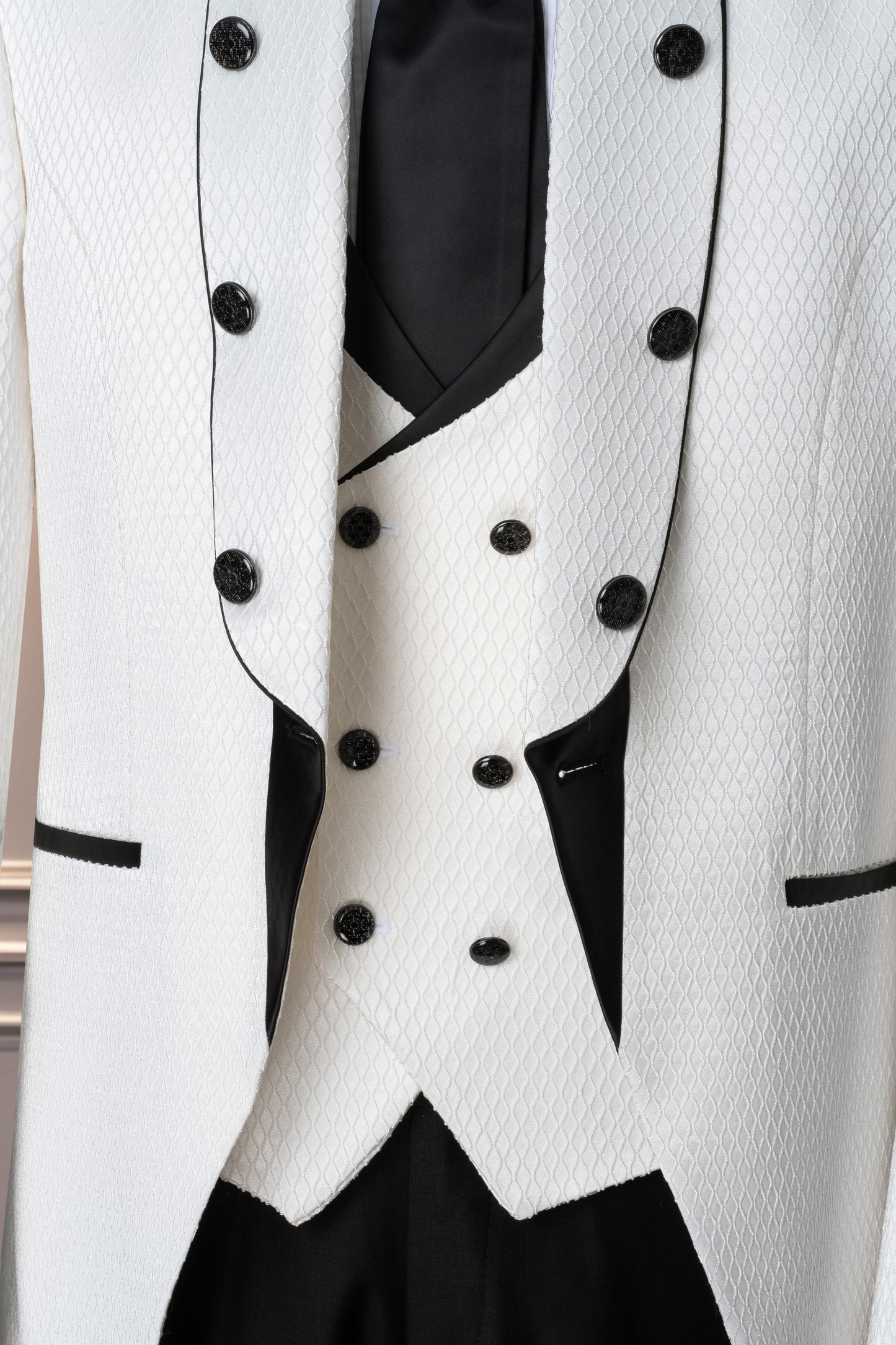 Groom's Suit Italian Cut Slim Fit Patterned White SD41094