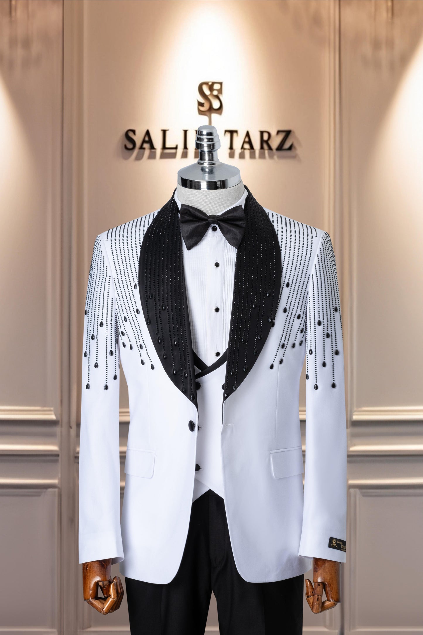 Groom's Suit Italian Cut Slim Fit Stone White SD41091