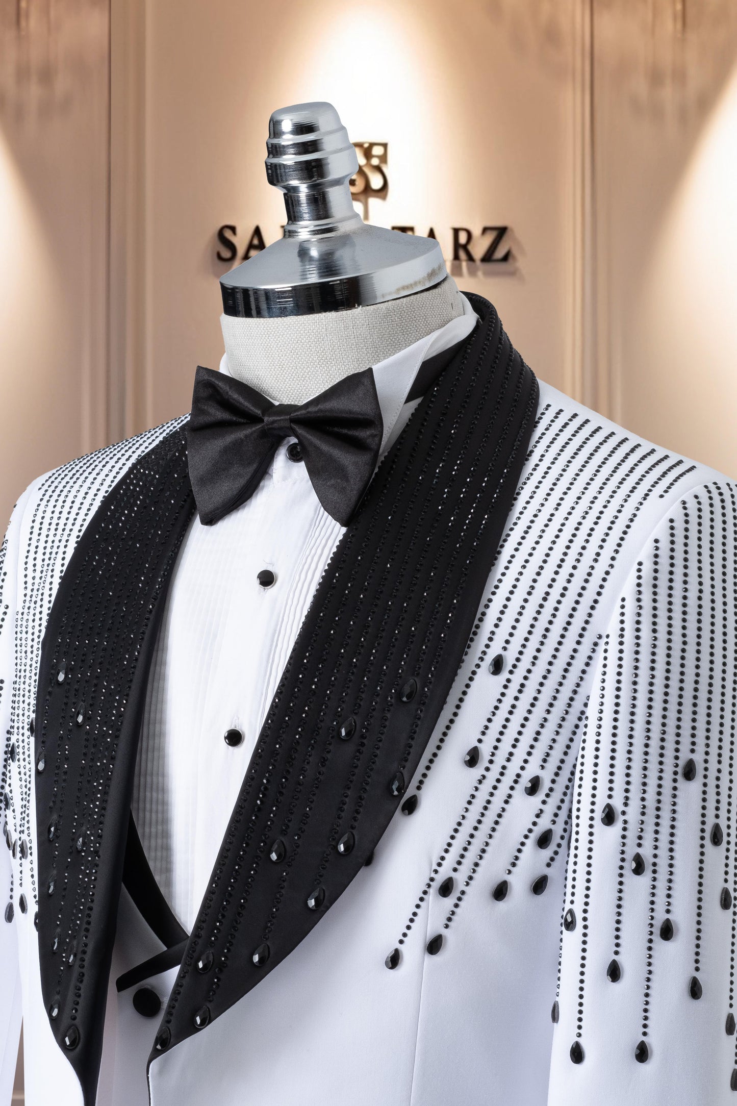 Groom's Suit Italian Cut Slim Fit Stone White SD41091